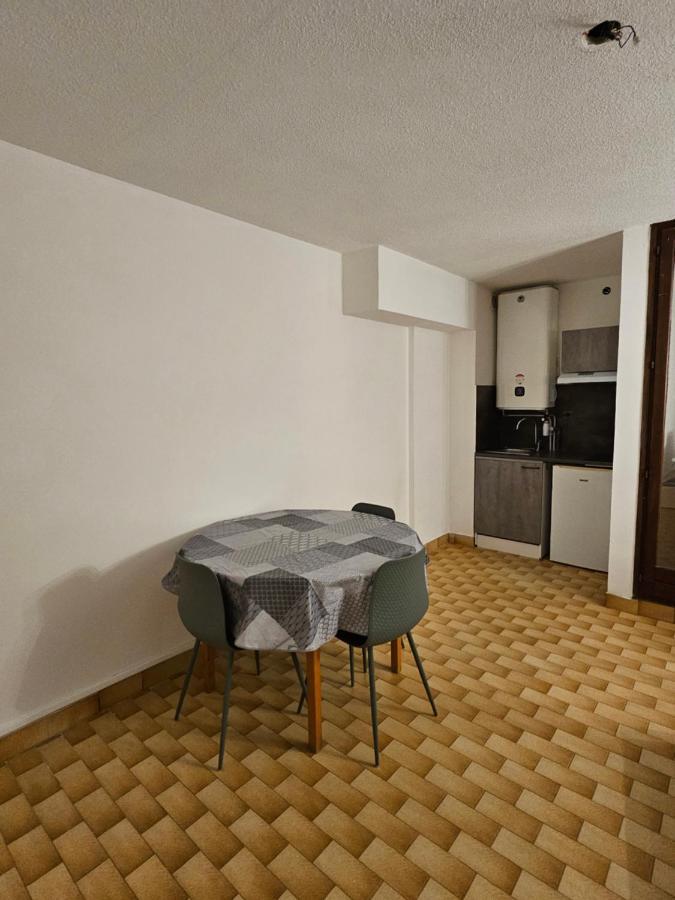 Studio Cabine Clim Wifi Parking Draps - 1 Etoile - Self Check-In Possible La Grande Motte Exteriör bild